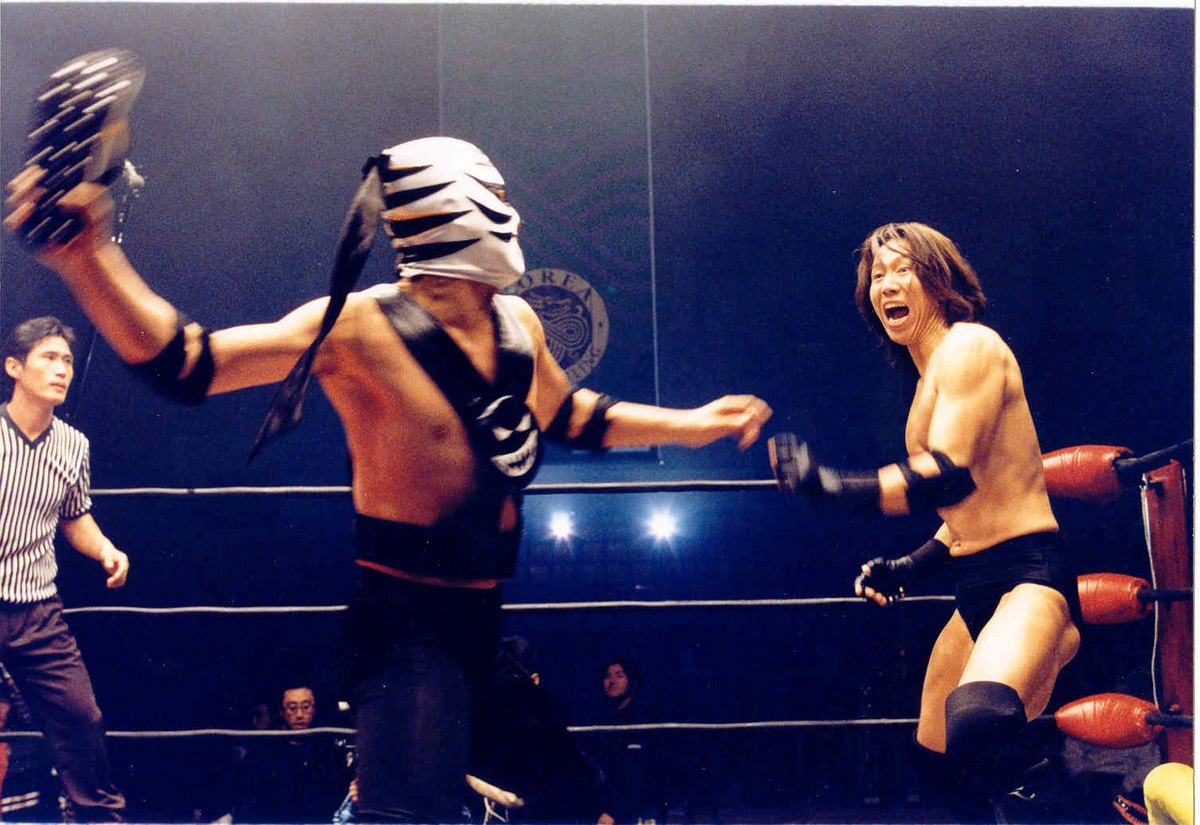 Król fauli / The Foul King, Kim Jee-woon, Korea Południowa 2000 Król fauli / The Foul King, Kim Jee-woon, Korea Południowa 2000