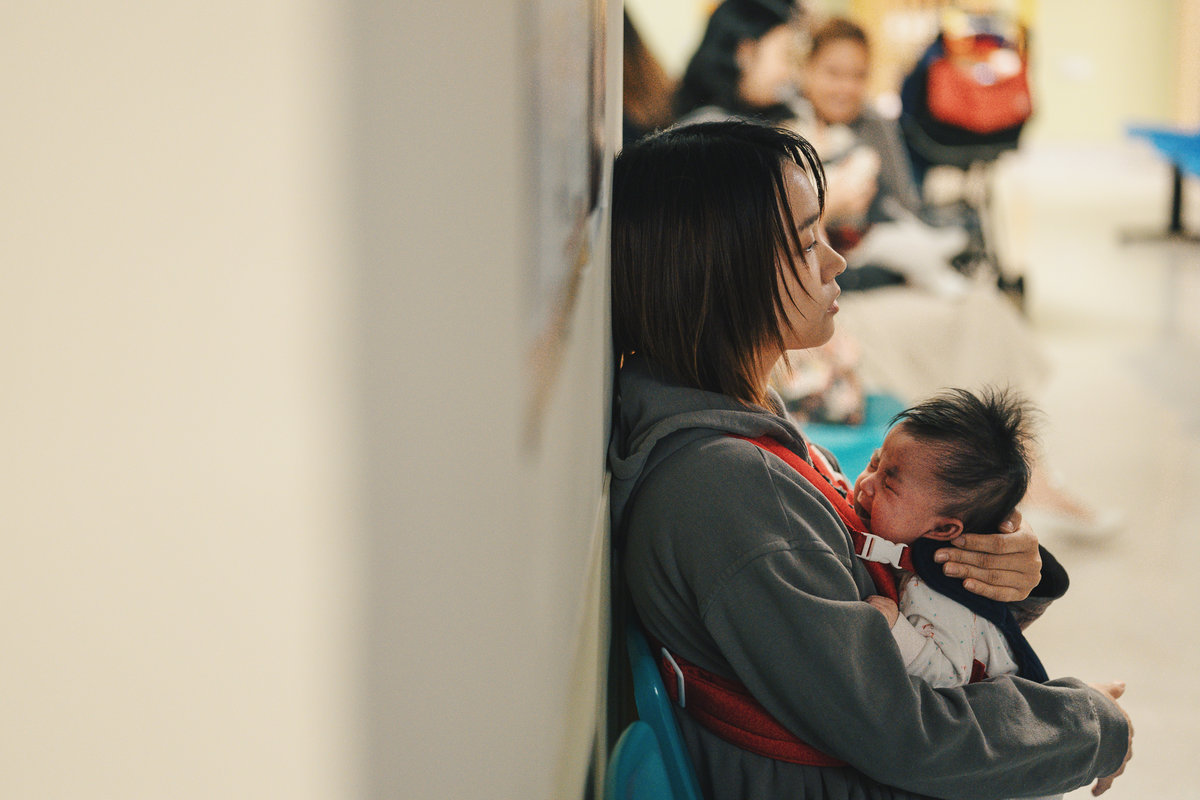 Montages of a Modern Motherhood, dir. Oliver Chan Siu-kuen